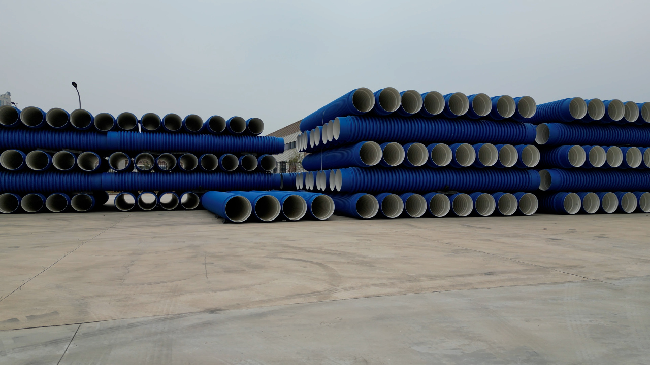 PE 拖拉管顶管施工设备选型：钻机、顶进机、泥浆系统怎么选